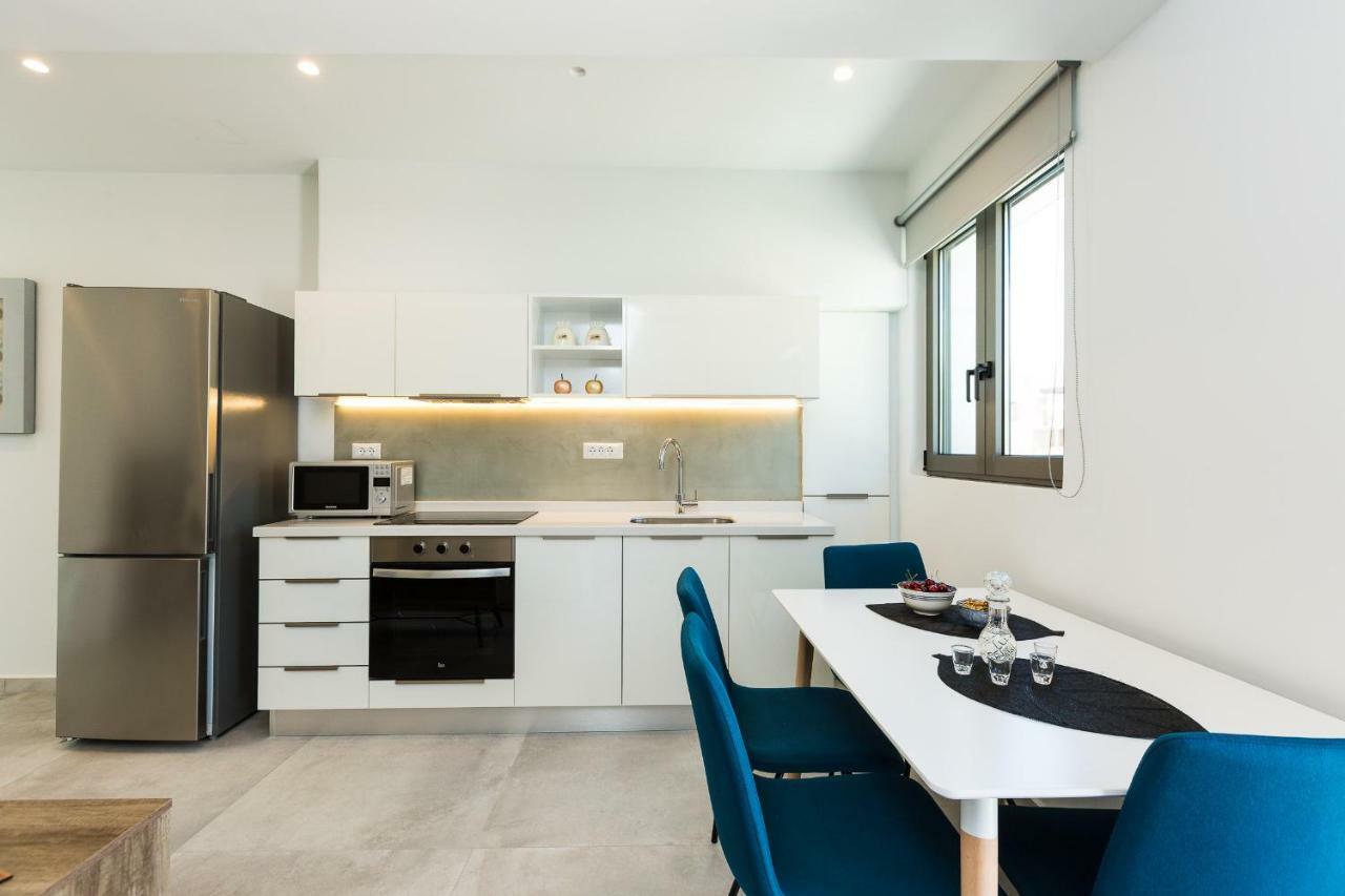 Naiades Apartment- Minthi/ 1 Bedroom, Beachfront 플라키아스 외부 사진